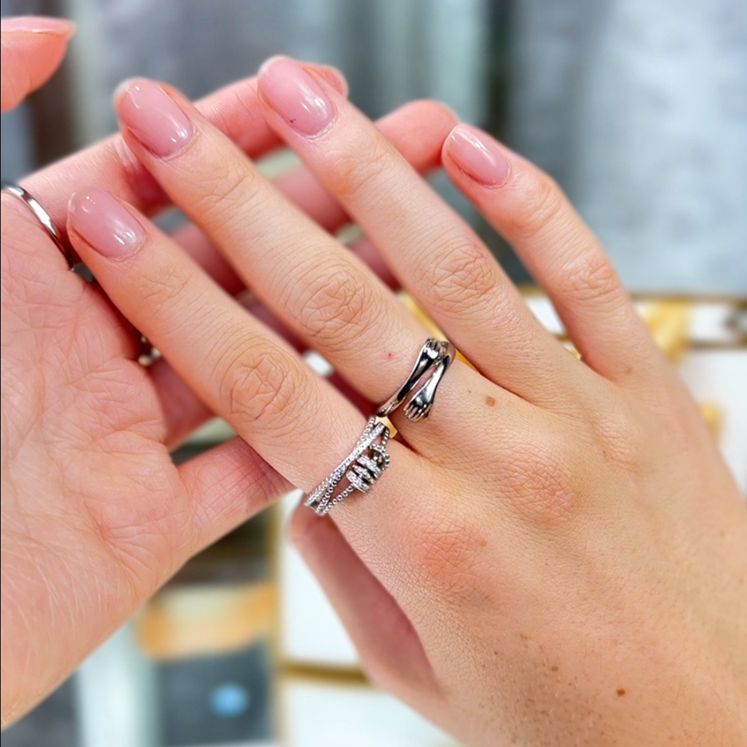 Altura™ Serenity Spinner Ring Set